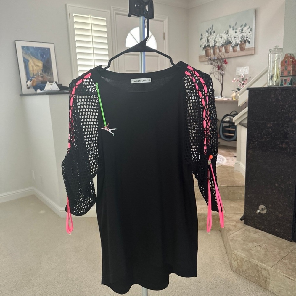 Tsumor Chisato Black Mesh Sleeve Top